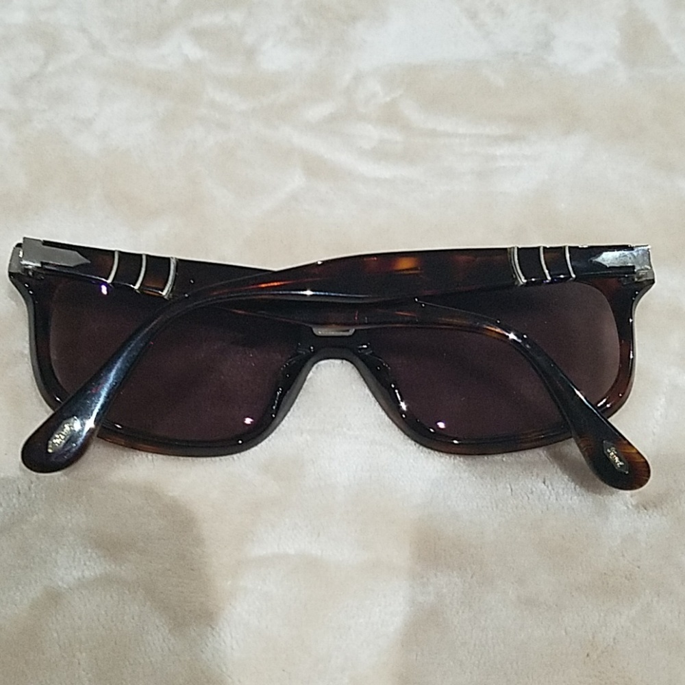 Persol Sunglasses - Picture 8 of 8
